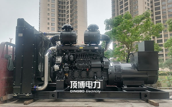 柴油發(fā)電機組 柴油發(fā)電機組